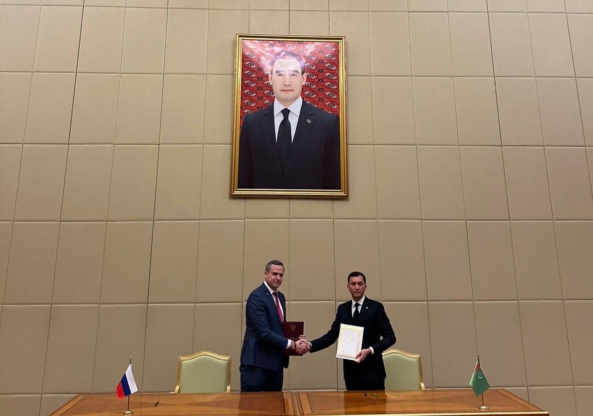 ATM Turkmenistan.jpg