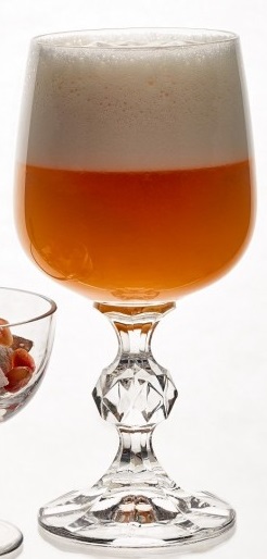 Файл:Berry Amaretto Sour (коктейль).jpg