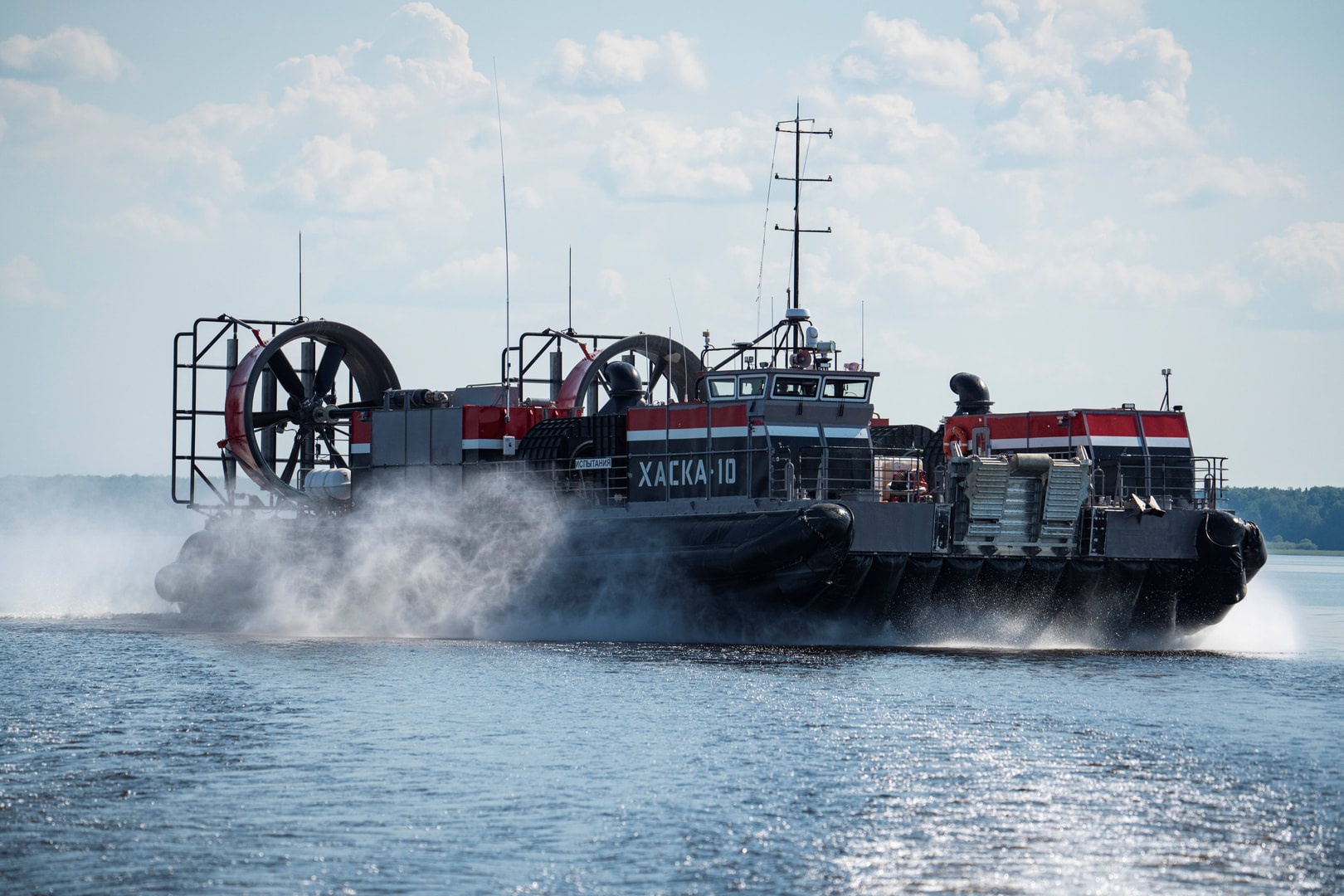 Дальность плавания 400 миль