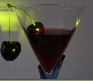 Файл:Роза из Варшавы (коктейль).jpg