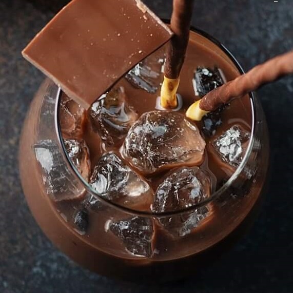 Файл:Арарат в шоколаде (коктейль).jpeg