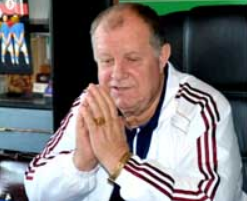 Тренер Александр Колосов.png