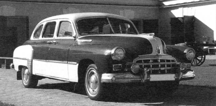 ГАЗ-12 «ЗИМ»