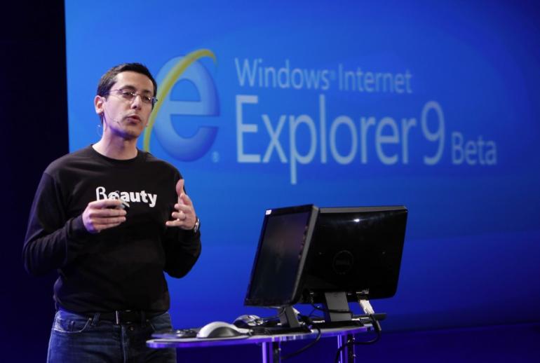 Microsoft-Loses-Key-Internet-Explorer-Leader-467951-2.jpg
