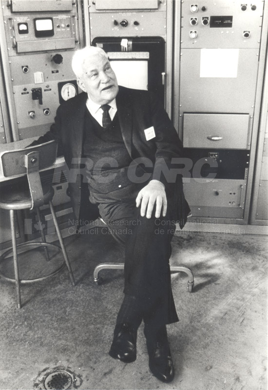 Kowarski montreal 1945.jpg