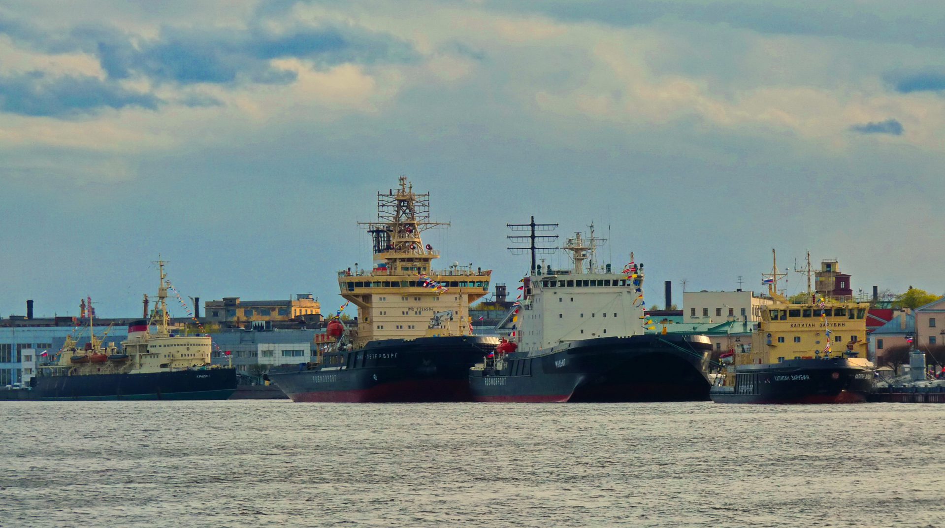 Парад ледоколов