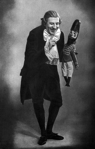 Балет «Щелкунчик». Дроссельмейер – Михаил Михайлов. Хореография В. И. Вайнонена. 1953