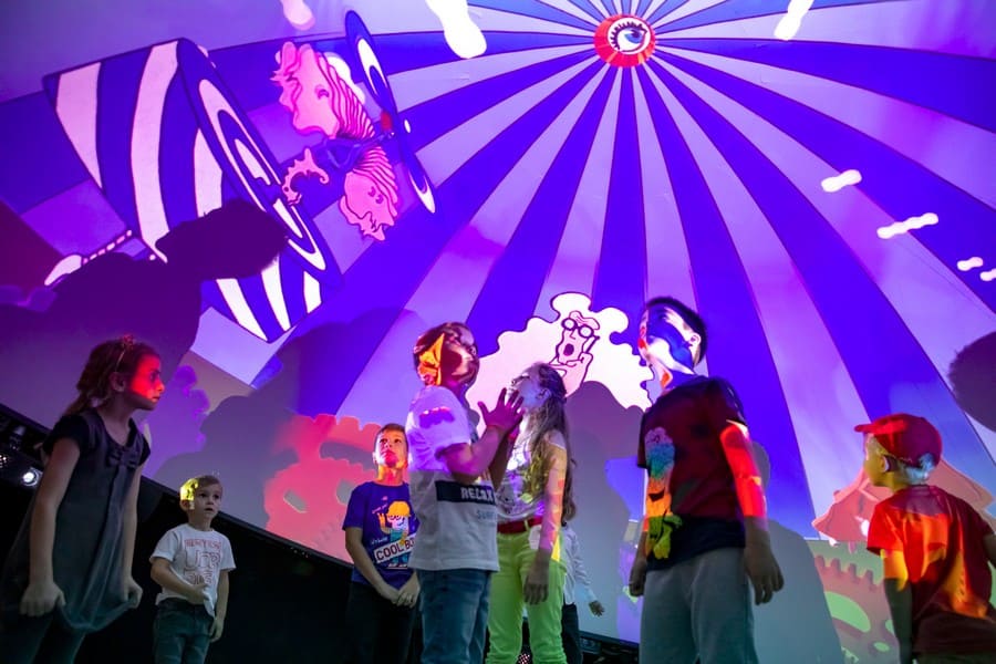 Аттракцион «Купольный кинотеатр»