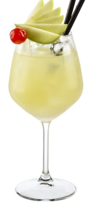 Файл:Яблочная Самбука (коктейль).jpg