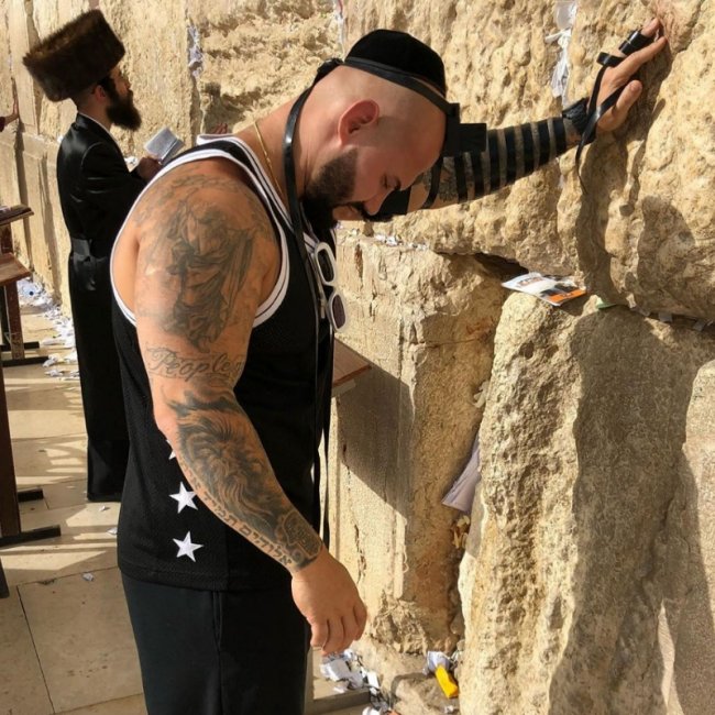 Dzhigan-у стены плача-4.jpg