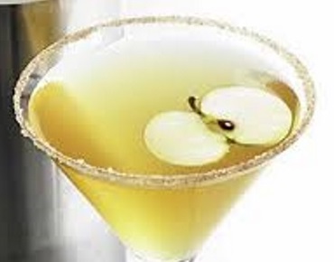 Файл:Яблочно-водочный (коктейль).jpg