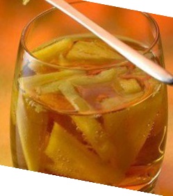 Файл:Ананасовый крюшон с шампанским и коньяком (коктейль).jpg