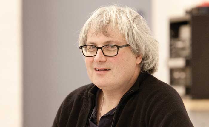 Кёртис, Саймон (режиссёр).jpg