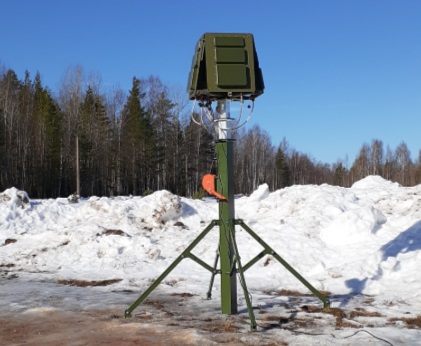 Система работает в пяти частотных диапазонах, позволяя обезвреживать сразу рой БПЛА.