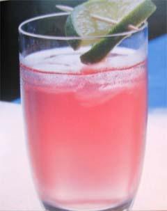 Розовый ром (коктейль) 2.jpg