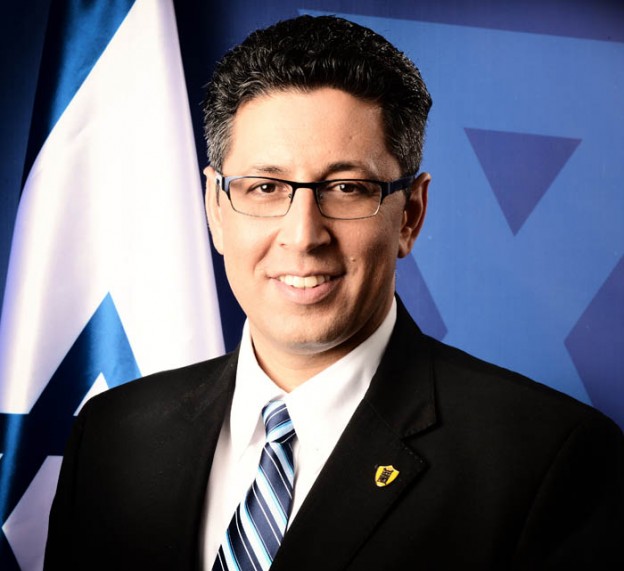 104 Shohat-624x571.jpg