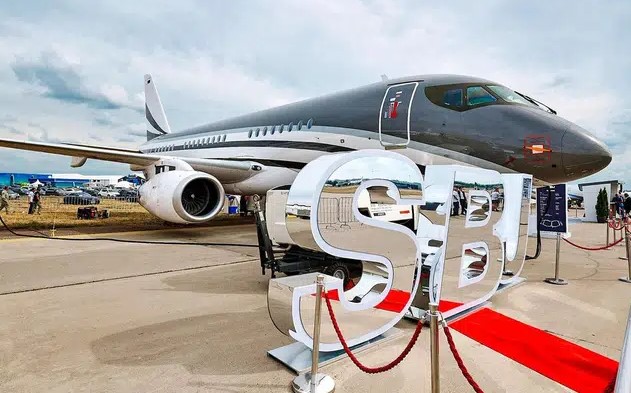 Файл:SBJ на выставке.jpeg