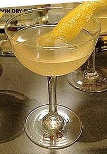 Файл:Попугай (коктейль).jpg