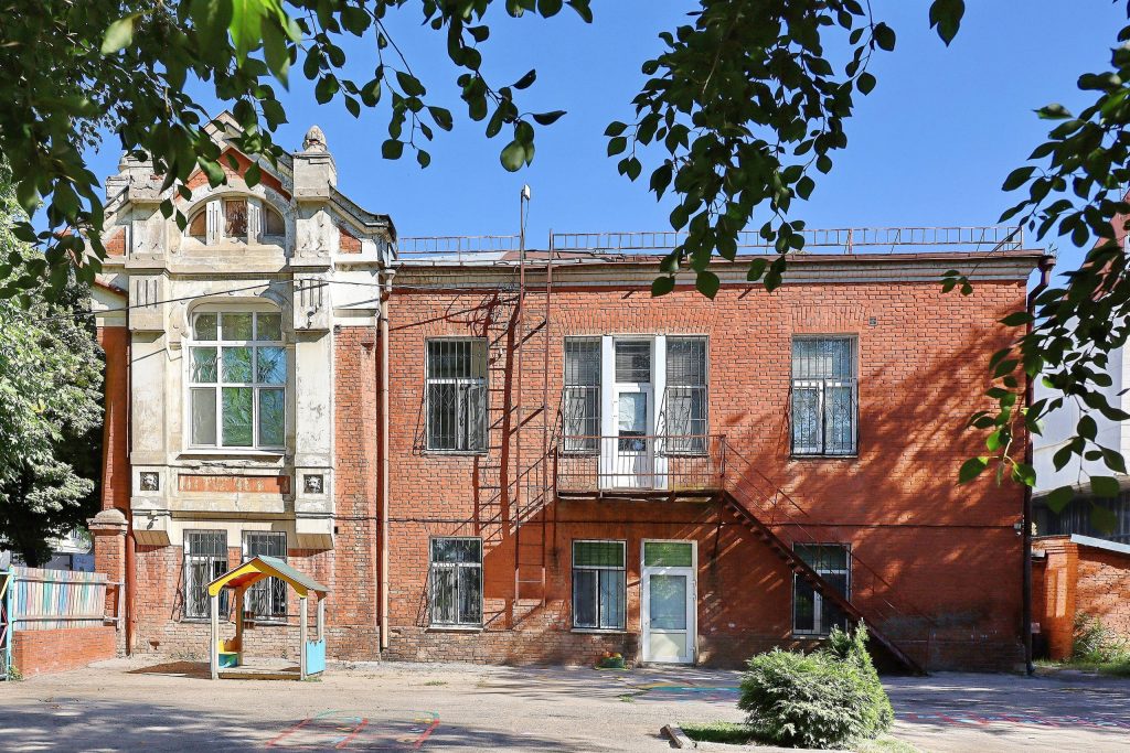 Файл:Особняк Кузмина.jpg