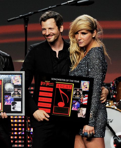 1470129566-dr-luke-kesha-2011.jpg