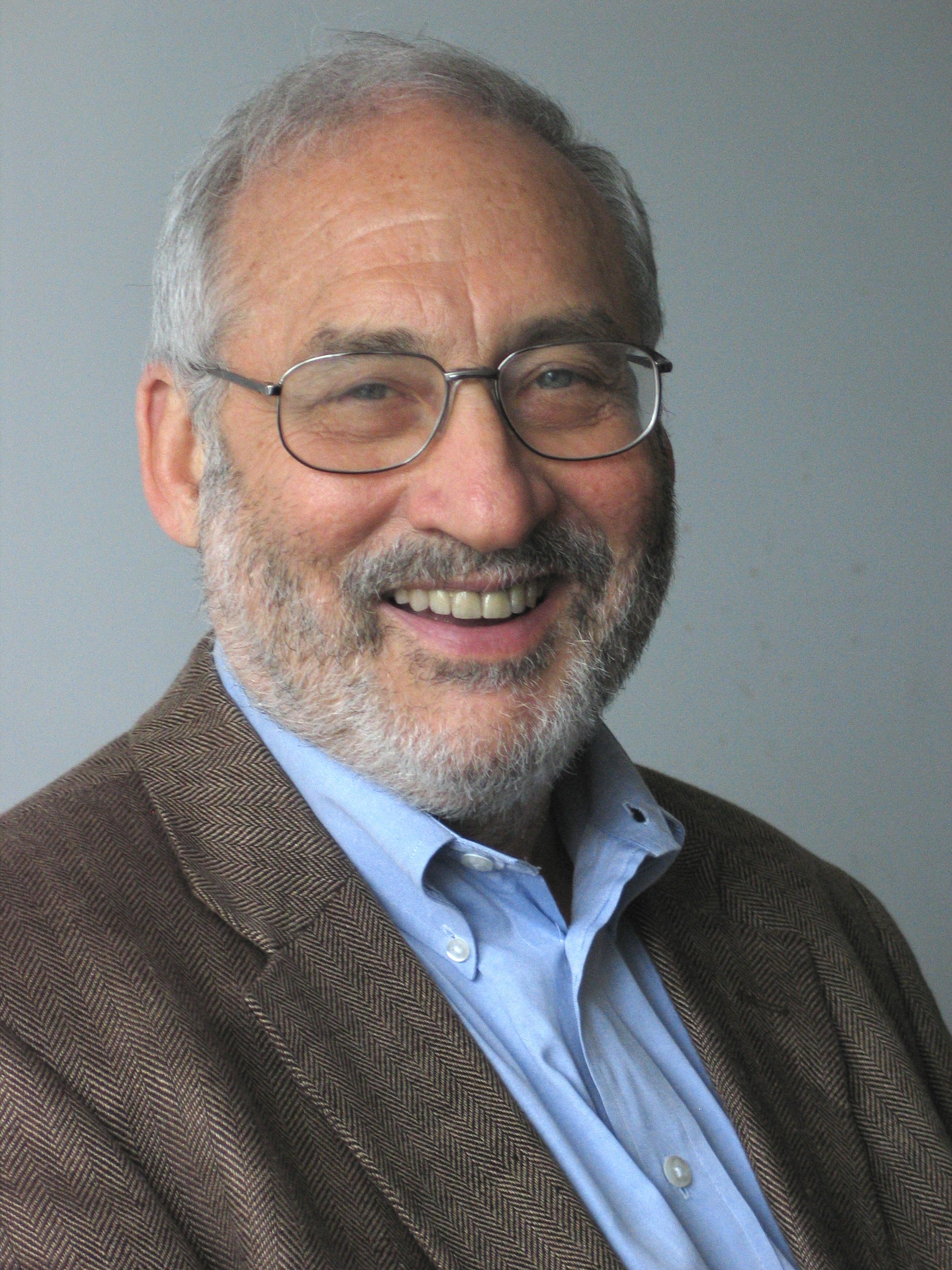 Joe-Stiglitz-credit-Dan-Dietch.jpg