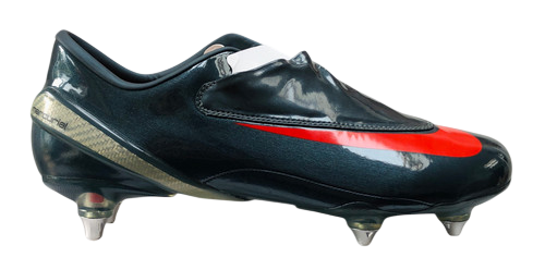 Nike Mercurial Vapor IV.png