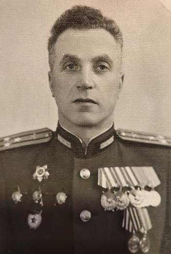 F7ac15e8-3e50-4bdd-8be7-78f513d552a6 1.jpg