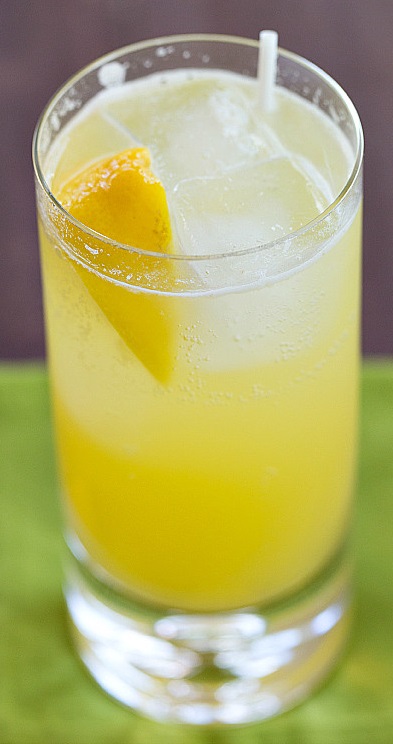 Файл:Ананасовый Кулер (коктейль).jpg