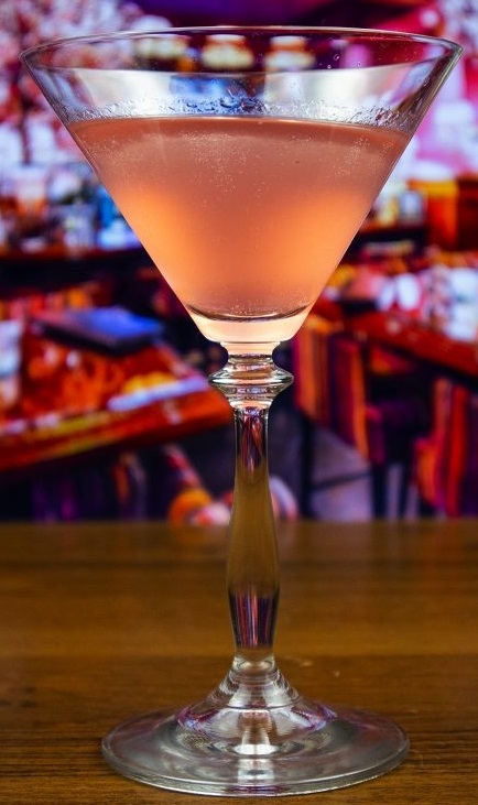 Файл:Космополитен (коктейль).jpg