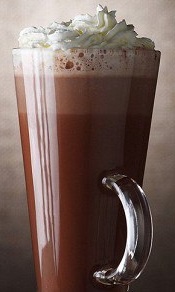 Файл:Горячий шоколад с ореховым ликером и ромом (коктейль).jpg