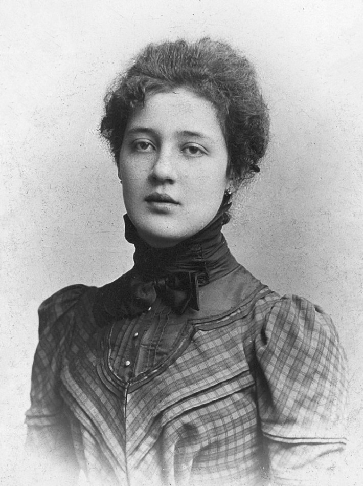 Melanie klein c1900.jpg