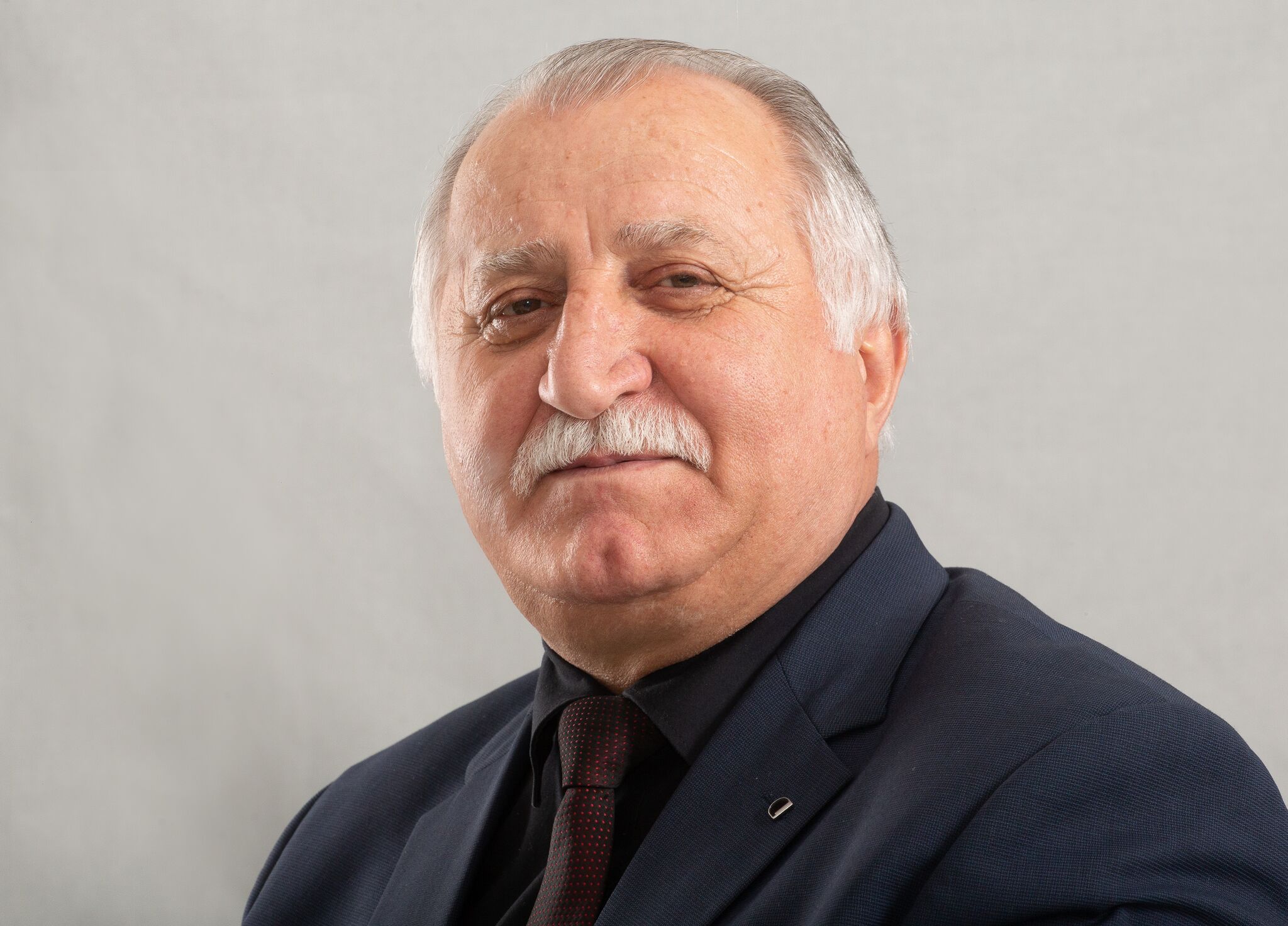 Аркадий Чичикович Джинджия.jpg