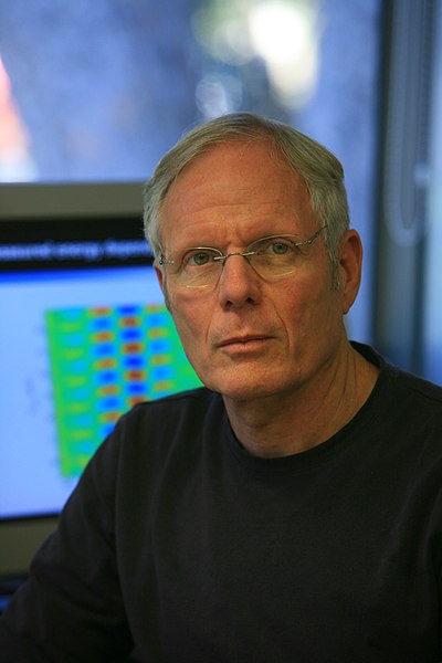 Professor Moty Heiblum.JPG