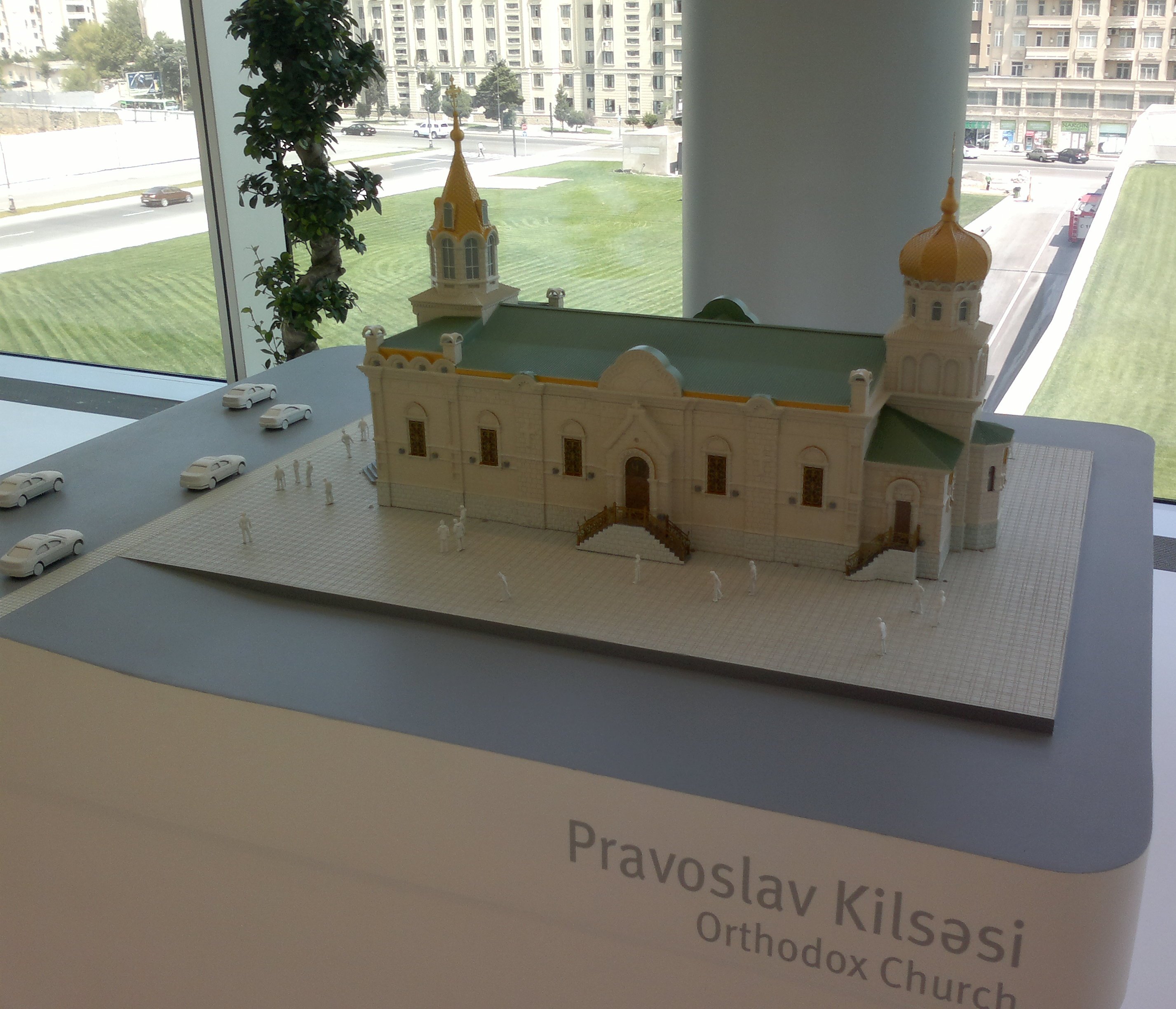 Макет Кафедрального собора Святых Жен-мироносиц.jpg