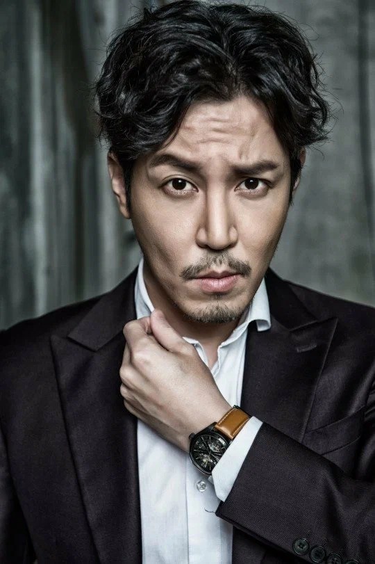 Чхве Вон-ён актёр.jpeg