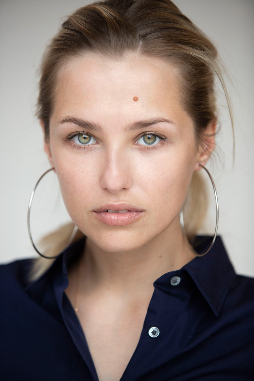 Aglaya Shilovskaya.jpg