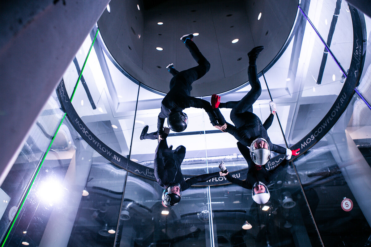 Файл:Формация в аэротрубе.jpeg