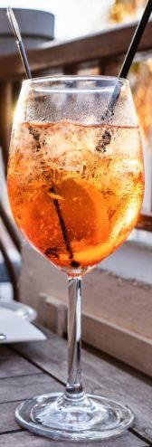 Файл:Всё идёт как по розовому (коктейль).jpg