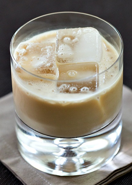 Файл:Поджаренный Миндаль (коктейль).jpg