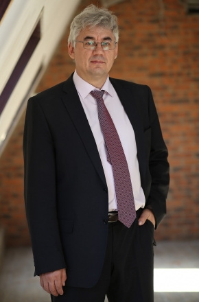 Калашников Виктор Дмитриевич.jpg