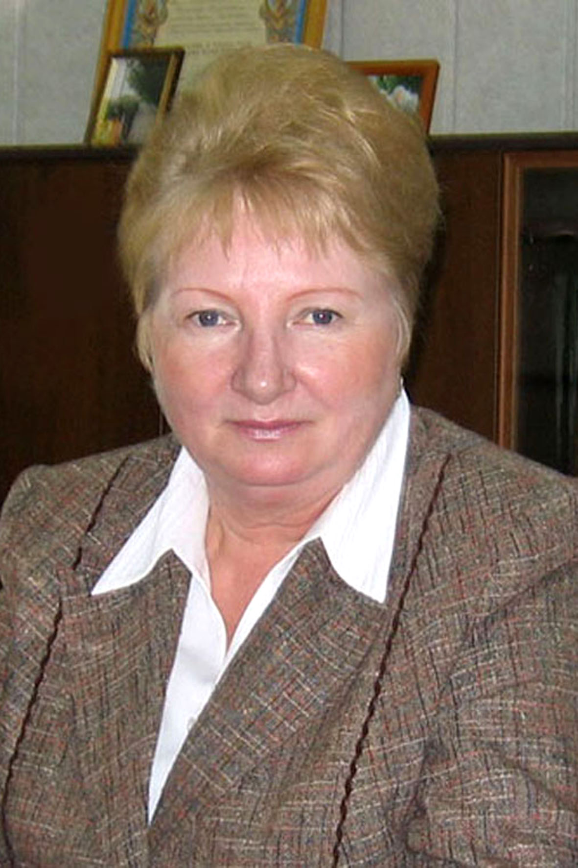 Лукашова Нина Федоровна юрист.jpg