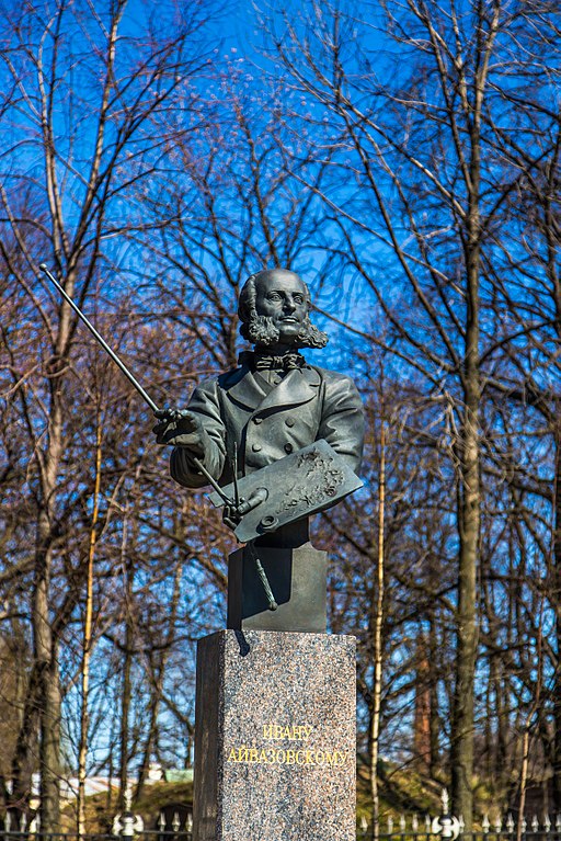 Памятник в Кронштадте