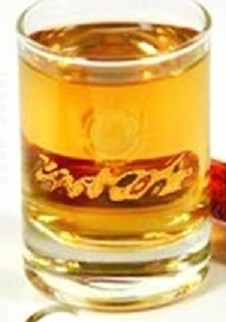 Файл:Перцовый с березовым соком (коктейль).jpg