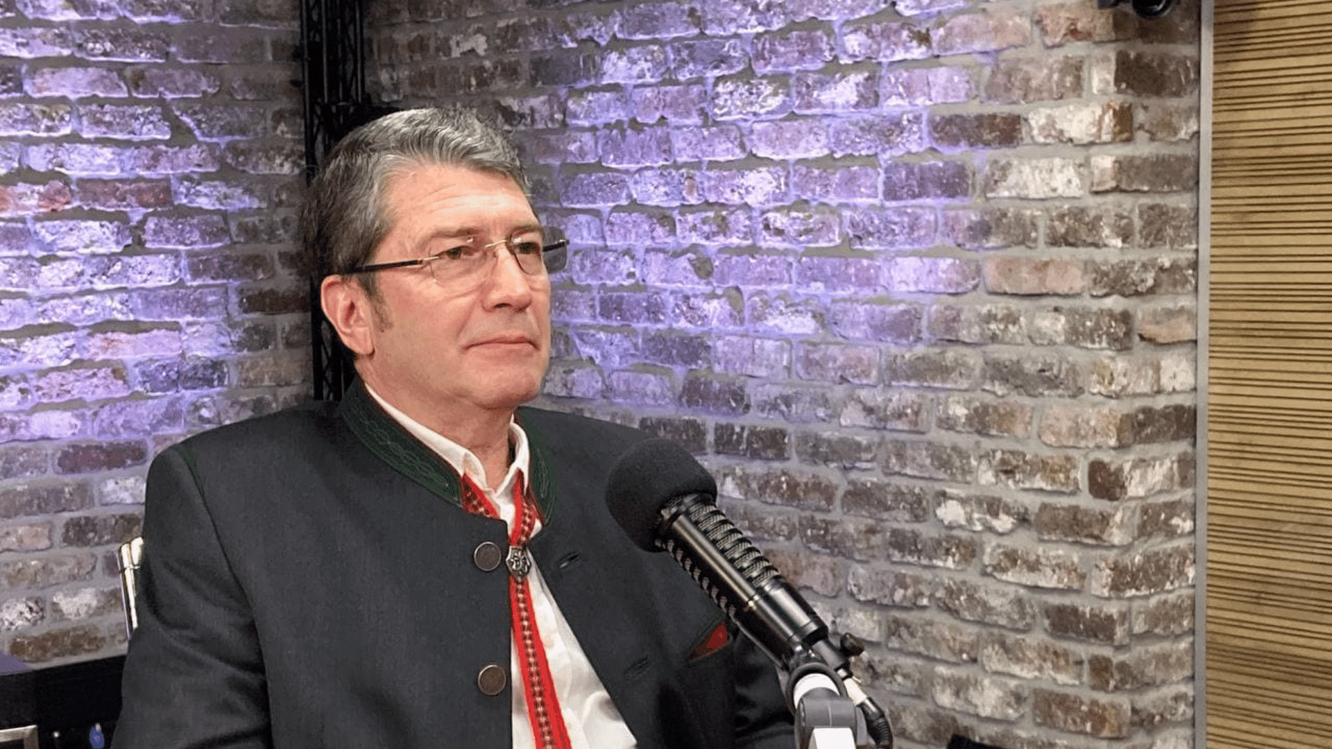 Leon Agulyanskij.png