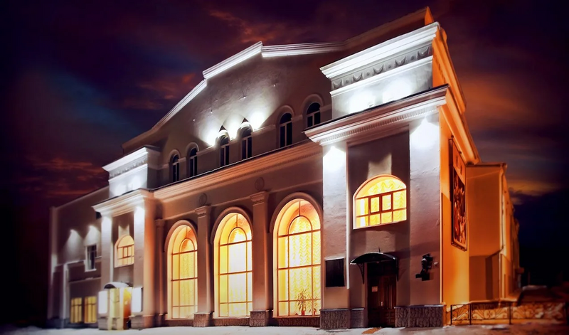 Файл:Томский ТЮЗ.webp